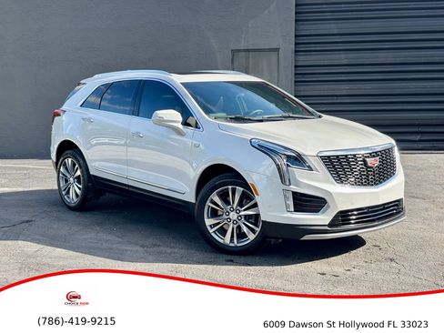 Used 2025 Cadillac XT5 Premium Luxury w/ Technology Package FWD image 1