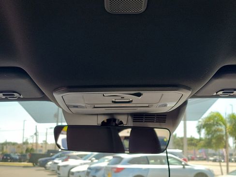 Used 2025 Toyota Tacoma TRD Sport image 20