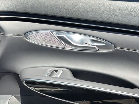 Certified 2026 Genesis GV70 2.5T AWD/4WD image 34