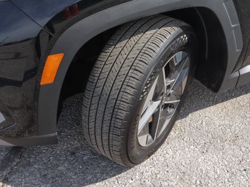 Used 2026 Hyundai Tucson SEL FWD image 14