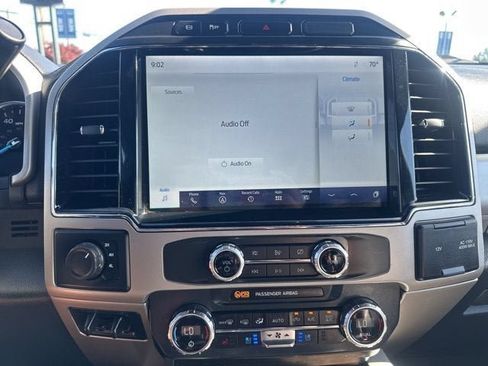 Used 2022 Ford F250 Lariat w/ Chrome Package AWD/4WD image 22