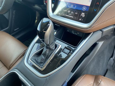 Used 2022 Subaru Outback Touring image 16