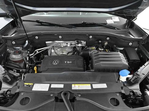 Used 2021 Volkswagen Atlas Cross Sport SEL Premium AWD/4WD image 33
