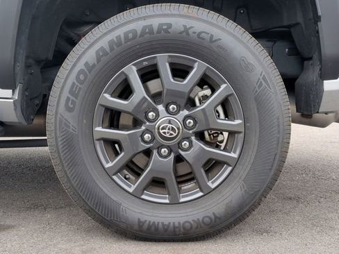 Used 2025 Toyota 4Runner SR5 image 7