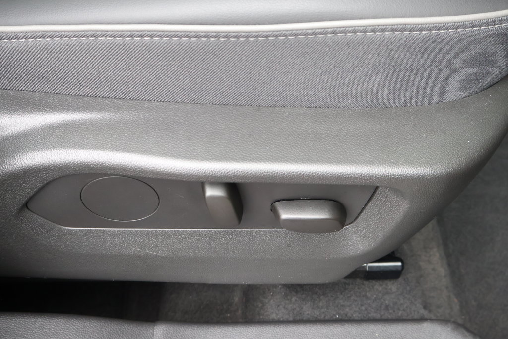 Certified 2023 Buick Envision Avenir AWD/4WD image 46