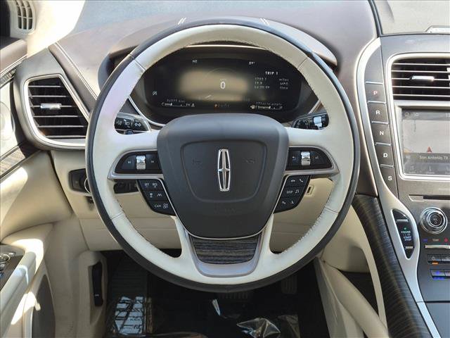 Used 2020 Lincoln Nautilus Black Label w/ Cargo Utility Package AWD/4WD image 18
