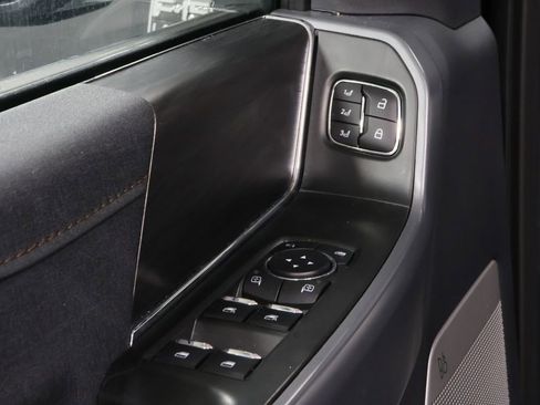 Used 2024 Ford F150 Lariat image 24