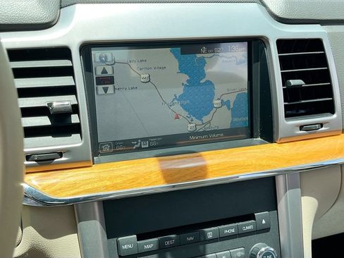 Used 2012 Lincoln MKZ FWD image 13
