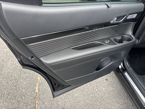 New 2025 Hyundai Palisade Calligraphy image 13