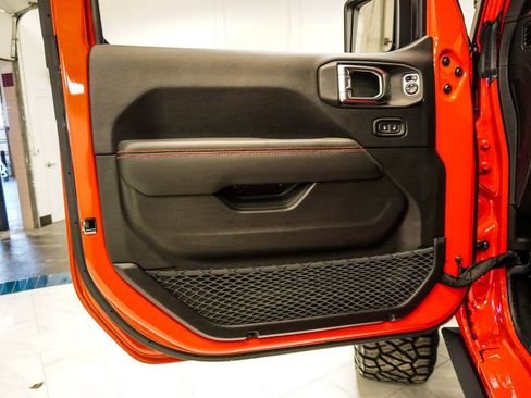 Used 2019 Jeep Wrangler Unlimited Rubicon image 19