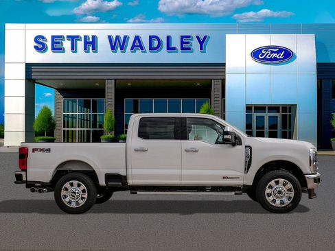 New 2026 Ford F250 Lariat w/ Lariat Premium Package image 8