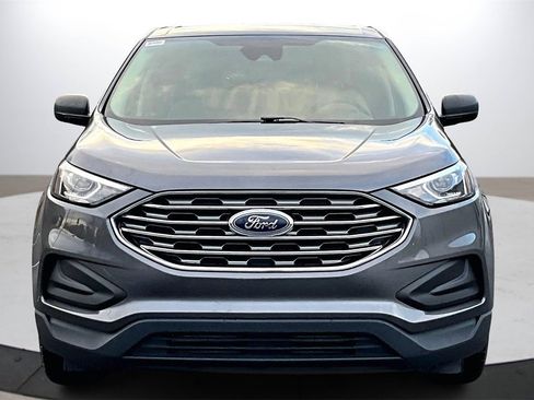 Used 2021 Ford Edge SE w/ Cargo Accessory Package image 3