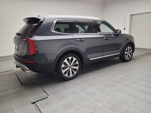 Used 2021 Kia Telluride EX w/ EX Premium Package image 10