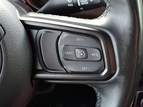Used 2022 Jeep Gladiator Sport AWD/4WD image 24