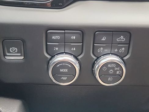 Used 2024 GMC Sierra 1500 AT4X AWD/4WD image 20
