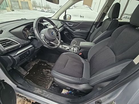 Used 2019 Subaru Forester Premium image 8