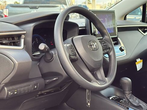 New 2026 Toyota Corolla LE image 11