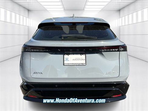 Used 2024 Nissan Ariya FWD image 4