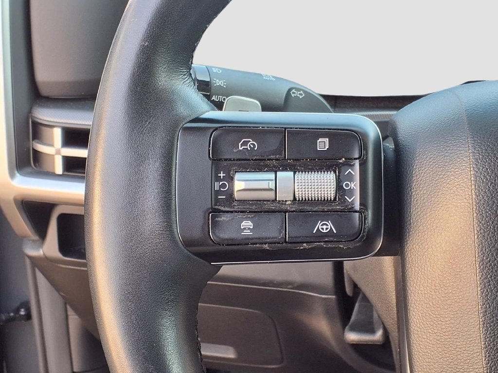 Used 2026 Hyundai Santa Fe SEL AWD/4WD image 16