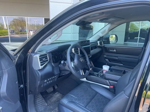 Used 2024 Toyota Tundra SR5 w/ SR5 Premium Package image 8