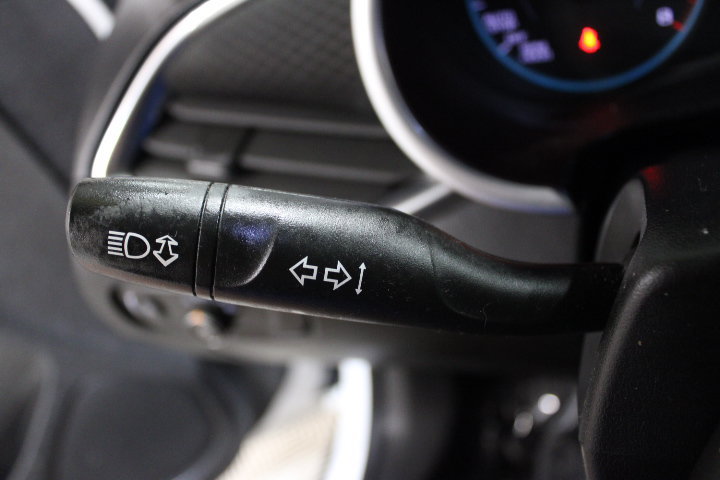 Used 2020 Chevrolet Malibu LT FWD image 34