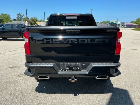 Certified 2024 Chevrolet Silverado 1500 LT Trail Boss w/ LT Trail Boss Premium Package AWD/4WD image 18