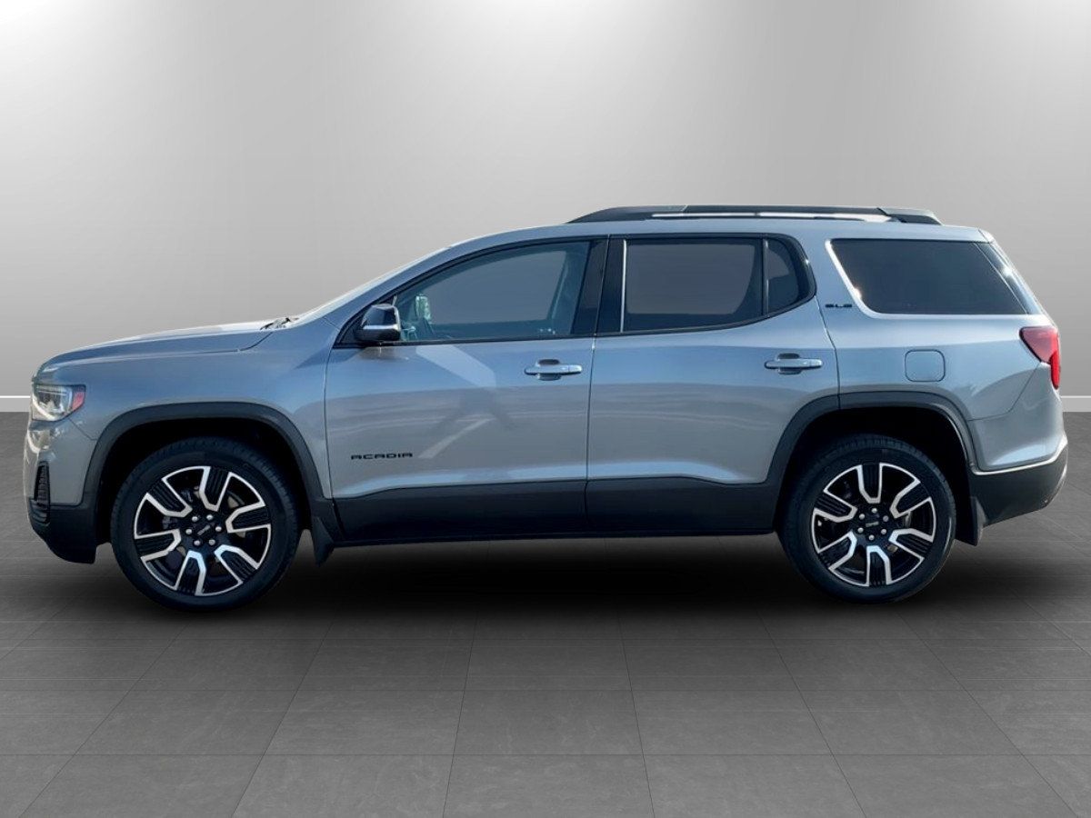 Used 2021 GMC Acadia SLE w/ Elevation Edition AWD/4WD image 4