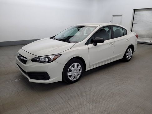 Used 2020 Subaru Impreza 2.0i image 2