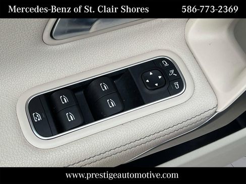Used 2023 Mercedes-Benz CLA 250 4MATIC image 18