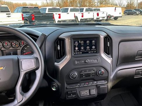 New 2026 Chevrolet Silverado 2500 Custom w/ Custom Convenience Package image 7