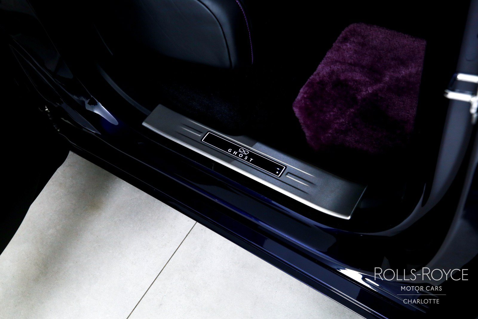 Certified 2024 Rolls-Royce Ghost Black Badge AWD/4WD image 30