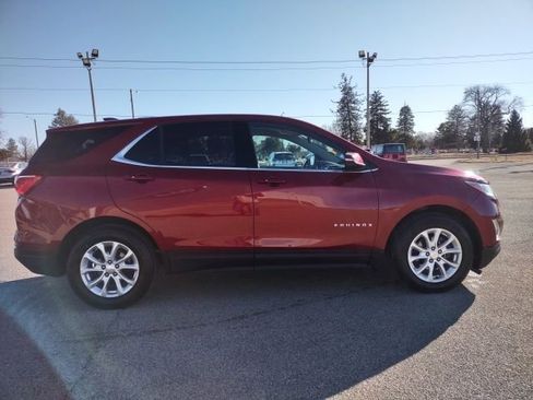 Used 2019 Chevrolet Equinox LT FWD image 6