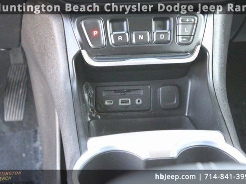 Used 2020 GMC Terrain Denali w/ Denali Premium Package image 15