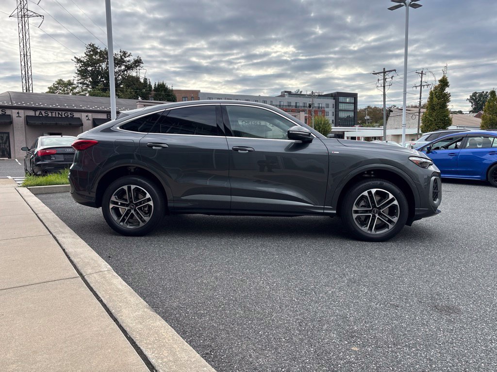 New 2026 Audi Q5 Premium Plus AWD/4WD image 6