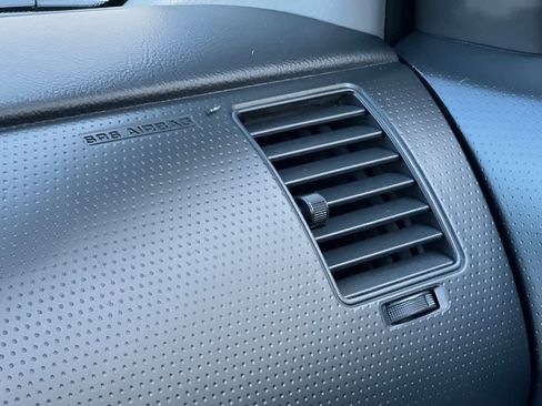 Used 2014 Toyota Tacoma 2WD Regular Cab image 14