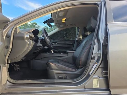 Used 2020 Nissan Altima 2.5 SR image 13