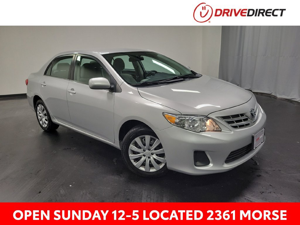 Used 2013 Toyota Corolla LE FWD image 1