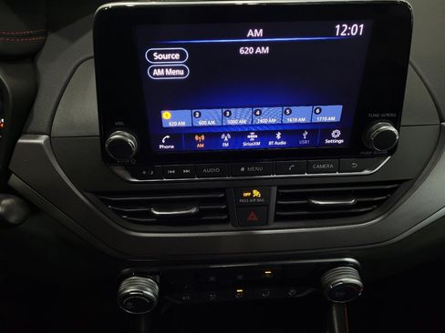 Used 2023 Nissan Altima 2.5 SR image 25