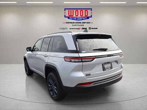 New 2026 Jeep Grand Cherokee Limited AWD/4WD image 5