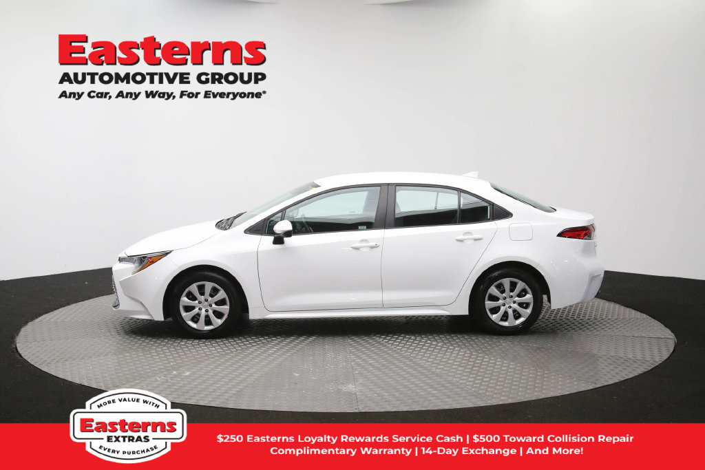 Used 2026 Toyota Corolla LE FWD image 58