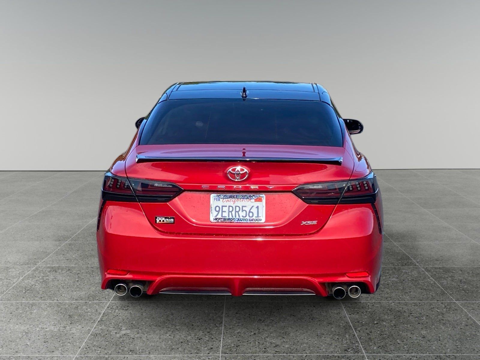 Used 2023 Toyota Camry XSE FWD image 4
