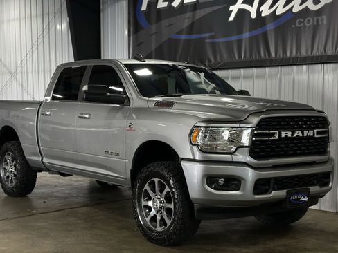 Used 2022 RAM 2500 Big Horn w/ Level C Equiment Group AWD/4WD image 29