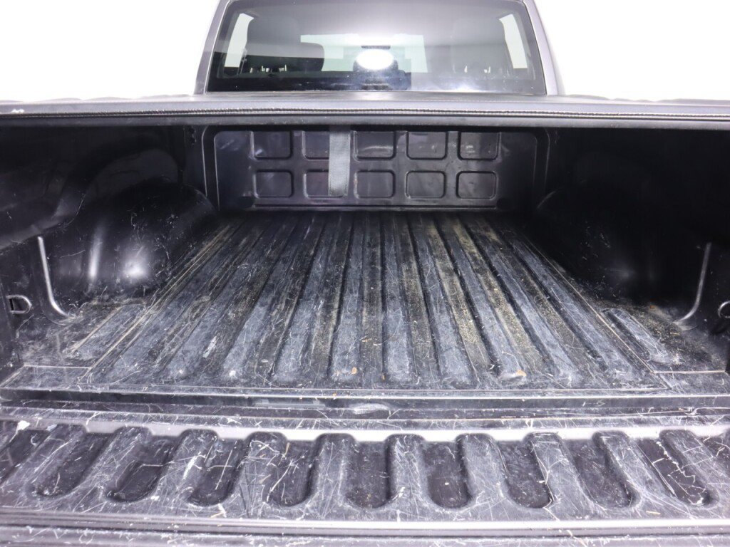 Used 2017 RAM 1500 Express AWD/4WD image 31