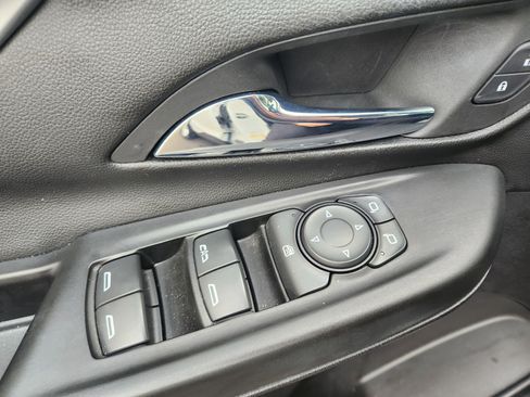 Used 2022 Chevrolet Bolt LT image 18