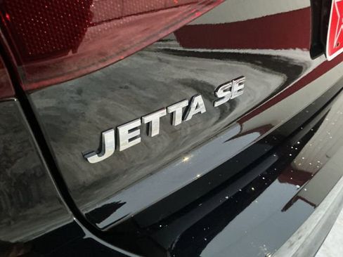 Used 2018 Volkswagen Jetta Sport image 20