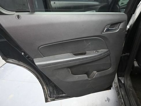 Used 2017 Chevrolet Equinox LT w/ Convenience Package FWD image 13