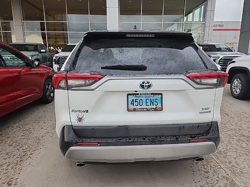 Used 2024 Toyota RAV4 XSE AWD/4WD image 5