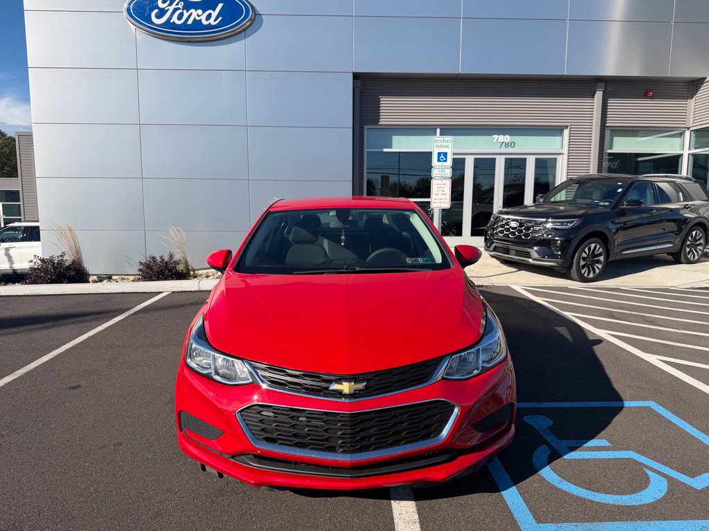 Used 2017 Chevrolet Cruze LS FWD image 3