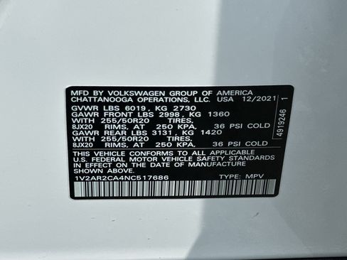 Used 2022 Volkswagen Atlas SEL R-Line AWD/4WD image 31