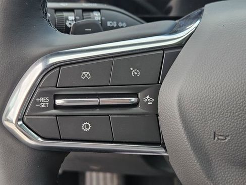 New 2026 Chevrolet Equinox LT w/ Safety and Technology Package FWD image 18